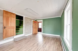 14 Dewey St, Easthampton, MA 01027 - Photo 22