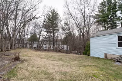 14 Dewey St, Easthampton, MA 01027 - Photo 32