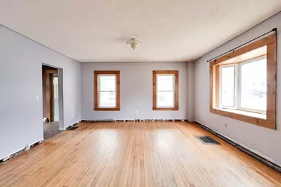 14 Dewey St, Easthampton, MA 01027 - Photo 16