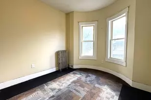 24 Weld Hill St, Boston, MA 02130 - Photo 18