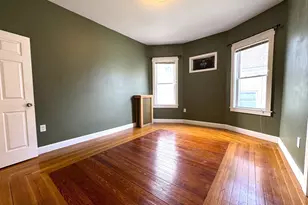 24 Weld Hill St, Boston, MA 02130 - Photo 14