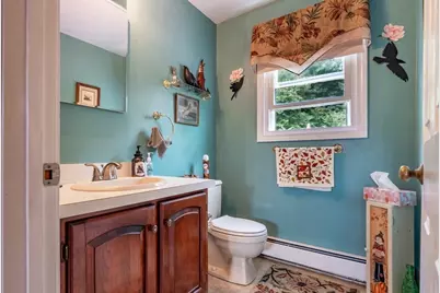 7 Eric Drive, Berkley, MA 02779 - Photo 14