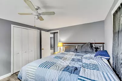 104 Edgewater Dr W, Falmouth, MA 02536 - Photo 28