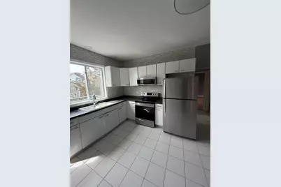 5 Washington Sq #2, Gloucester, MA 01930 - Photo 4