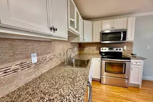 2200 Skyline Dr, Lowell, MA 01854 - Photo 6