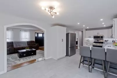 9 Post Rd, Chicopee, MA 01020 - Photo 14