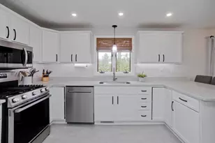 9 Post Rd, Chicopee, MA 01020 - Photo 20