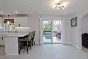 9 Post Rd, Chicopee, MA 01020 - Photo 10