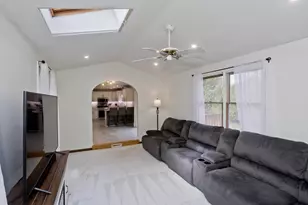 9 Post Rd, Chicopee, MA 01020 - Photo 24