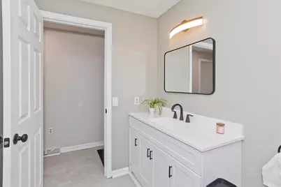 9 Post Rd, Chicopee, MA 01020 - Photo 26