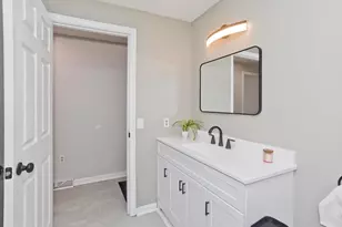 9 Post Rd, Chicopee, MA 01020 - Photo 26