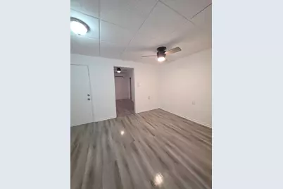 102 Summit Street #1A, Clinton, MA 01510 - Photo 2