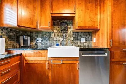 15 Pendleton #15, Londonderry, NH 03053 - Photo 16