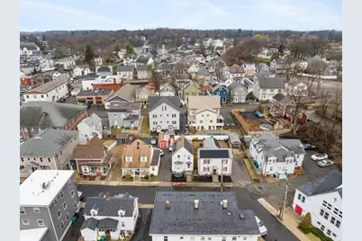 28 Everett St, Woburn, MA 01801 - Photo 18