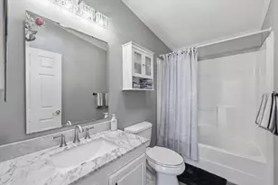 141 Sunrise Ln, Chicopee, MA 01020 - Photo 34