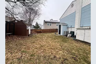 89 Cleveland St, Malden, MA 02148 - Photo 12