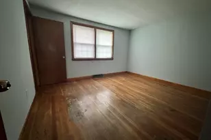 89 Cleveland St, Malden, MA 02148 - Photo 8