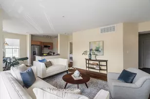 4 Repton Circle, Watertown, MA 02472 - Photo 6