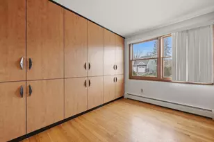 128 Derby St, Worcester, MA 01604 - Photo 24