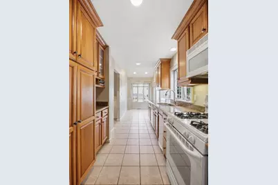 3901 Knightsbridge Close #3901, Worcester, MA 01609 - Photo 8