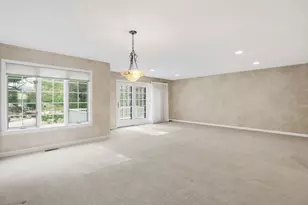 3901 Knightsbridge Close, Worcester, MA 01609 - Photo 32