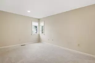 3901 Knightsbridge Close, Worcester, MA 01609 - Photo 26