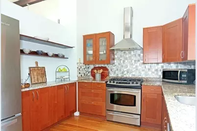 88 Saint Mary St, Needham, MA 02494 - Photo 4