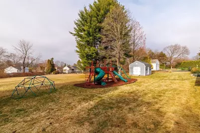 553 Elm St, Marlborough, MA 01752 - Photo 32