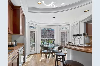 70 Montgomery St, Boston, MA 02116 - Photo 16