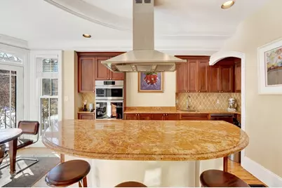 70 Montgomery St, Boston, MA 02116 - Photo 18