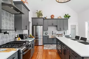 46 Magnolia Dr, Swansea, MA 02777 - Photo 16