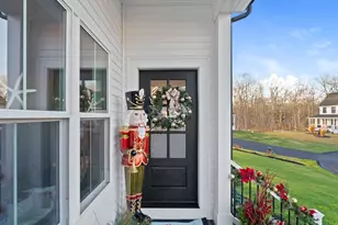 46 Magnolia Dr, Swansea, MA 02777 - Photo 6