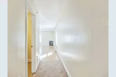 48 North St #8, Ware, MA 01082 - Photo 2