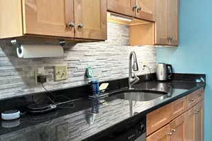 1818 Main St, Holden, MA 01522 - Photo 10