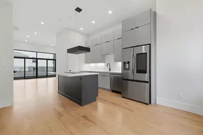 421 High St #101A, Medford, MA 02155 - Photo 4