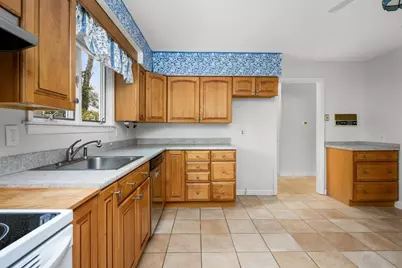 33 Head Of The Bay Rd., Bourne, MA 02532 - Photo 10