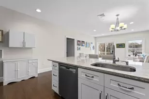 441 Essex St, Swampscott, MA 01907 - Photo 12