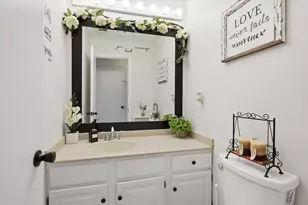 367 Nassau Dr, Springfield, MA 01129 - Photo 24