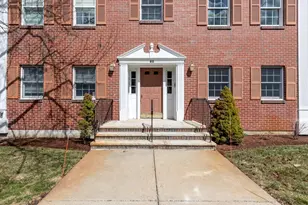 20 Weatherly Dr, Salem, MA 01970 - Photo 2