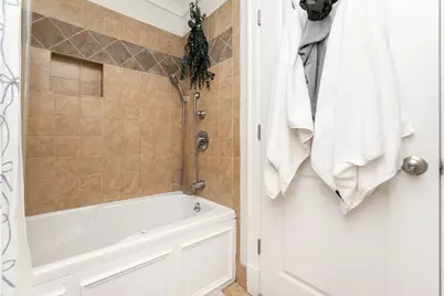 632 E Broadway #2, Boston, MA 02127 - Photo 18