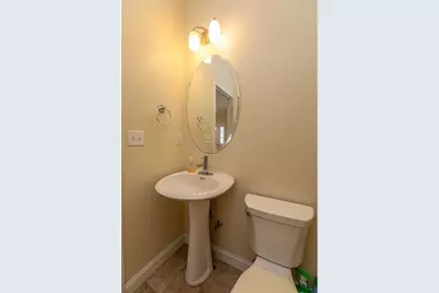 8 Summer Hill Circle #8, Arlington, MA 02474 - Photo 14