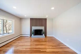 1049 Pleasant St, Canton, MA 02021 - Photo 8