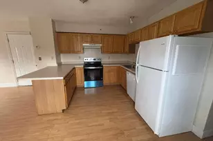 48 North St, Ware, MA 01082 - Photo 1