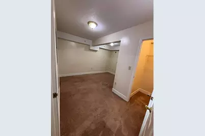 48 North St #9, Ware, MA 01082 - Photo 6