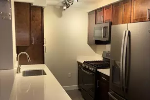 130 John St, Lowell, MA 01852 - Photo 8