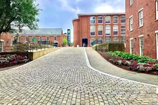 130 John St, Lowell, MA 01852 - Photo 32