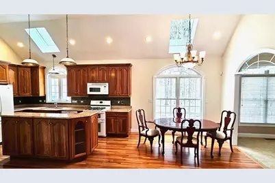 16 Arbor Dr #16, Dracut, MA 01826 - Photo 2