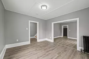 56 Monteleone Pl, Pittsfield, MA 01201 - Photo 8