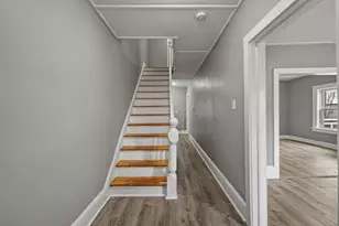 56 Monteleone Pl, Pittsfield, MA 01201 - Photo 6