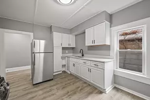 56 Monteleone Pl, Pittsfield, MA 01201 - Photo 14